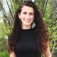 Gabriela Nagle Alverio related author profile picture