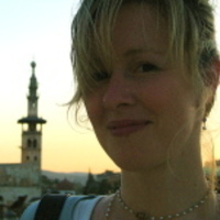 Stephennie Mulder related author profile picture