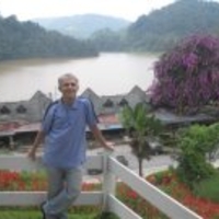 Vahid Nimehchisalem related author profile picture