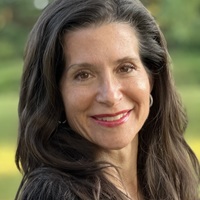 Photo of Samantha Baskind