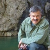 Daniel Chávez Landeros related author profile picture