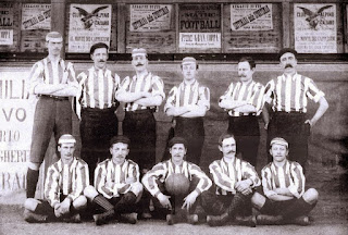 The Genoa team that won the Italian Championship for the third time in 1900 Photo of Genoa Italian football champions 1900