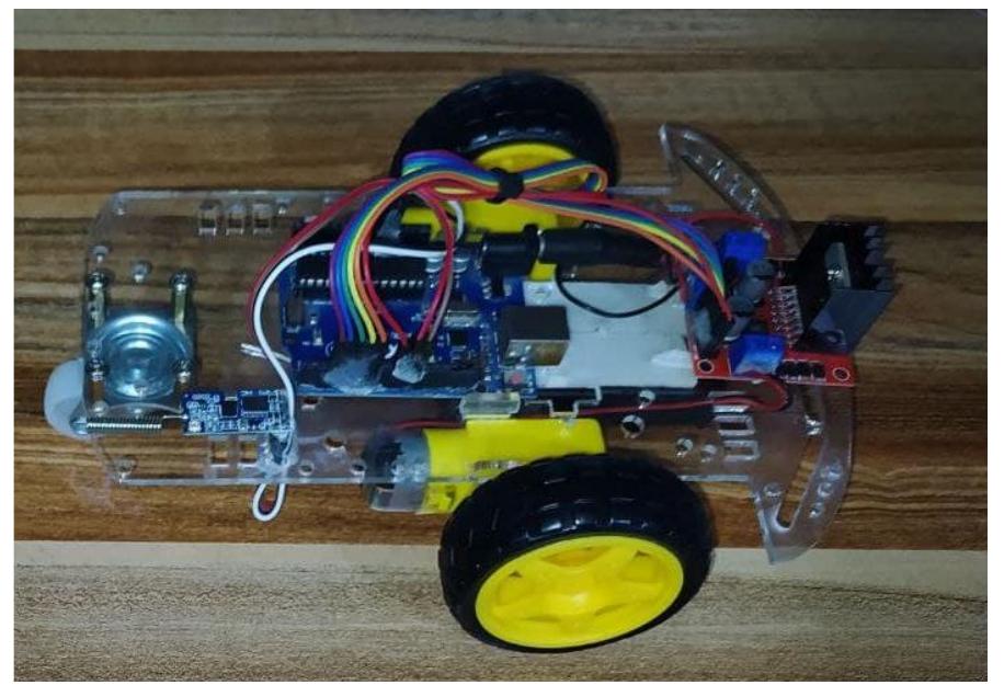Figure 7. Robot car chassis 