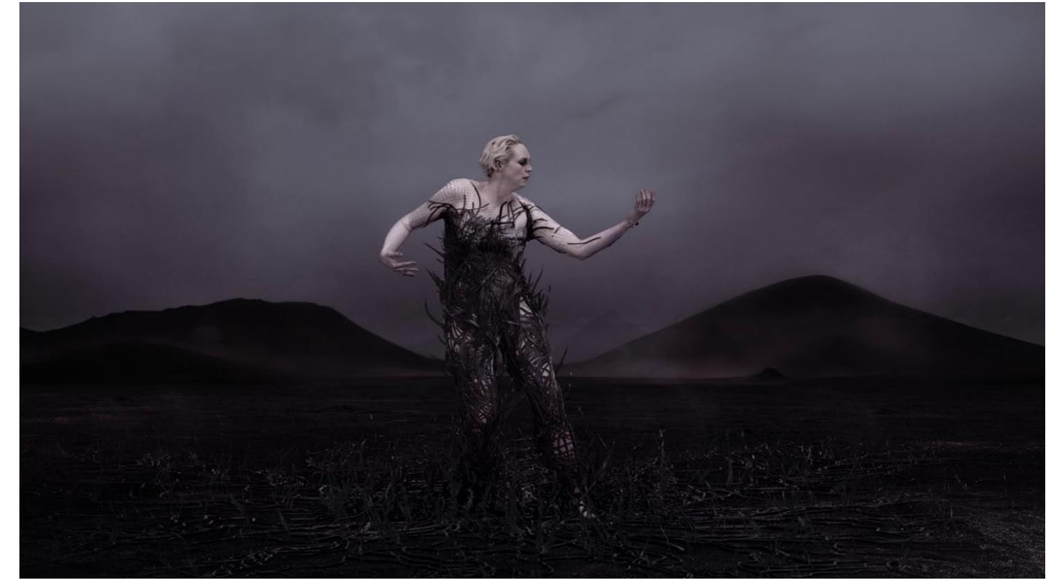 Figure 5. The Dress, dir. Barnaby Roper, in collaboration with Iris van Herpen (2016). Reproduced courtesy of Barnaby Roper/Cadence. 
